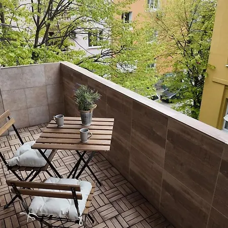 Apartment Centre